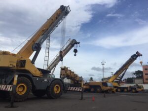 Juan Carlos Caiazza Grandolio - TIMACA y su flota de equipos móviles ¡Un mundo de fuertes gigantes! - FOTO