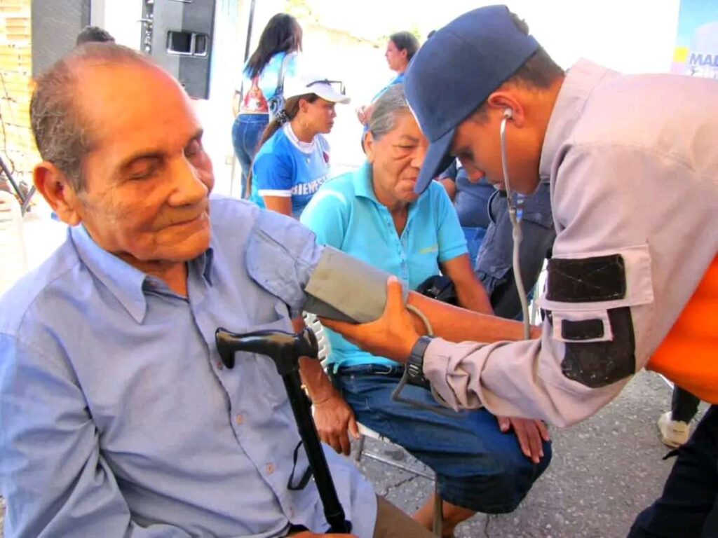 Atendidos con jornada social más de 950 abuelos en Charallave