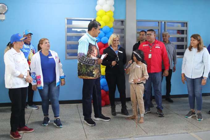 Maduro entregó 4 CDI, una escuela y dos liceos en Caroní