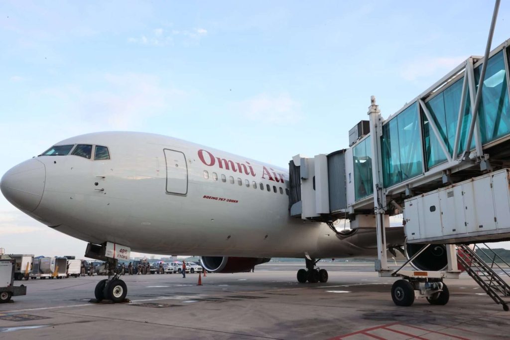 Arriban 168 migrantes venezolanos repatriados desde EEUU 